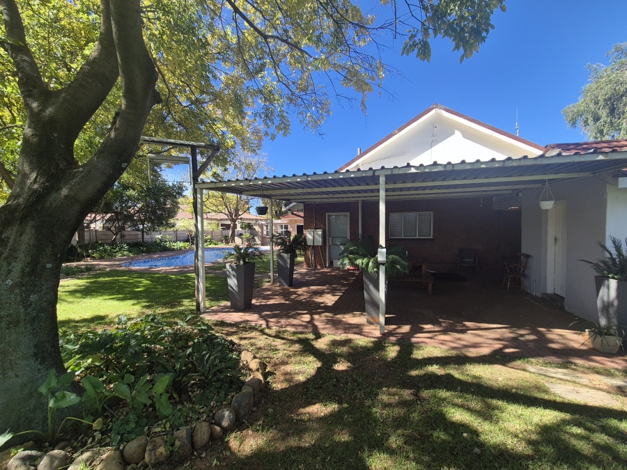 4 Bedroom Property for Sale in Wolmaransstad North West